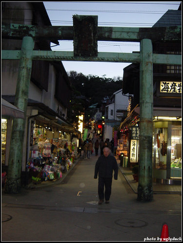 【神奈川 江之島】江之電- 日落江之島. 天晴富士山