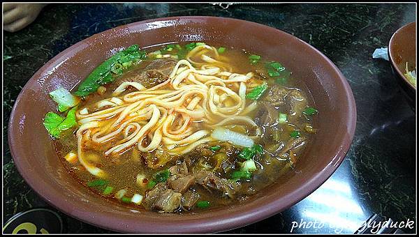 關西_橋頭東安牛肉麵