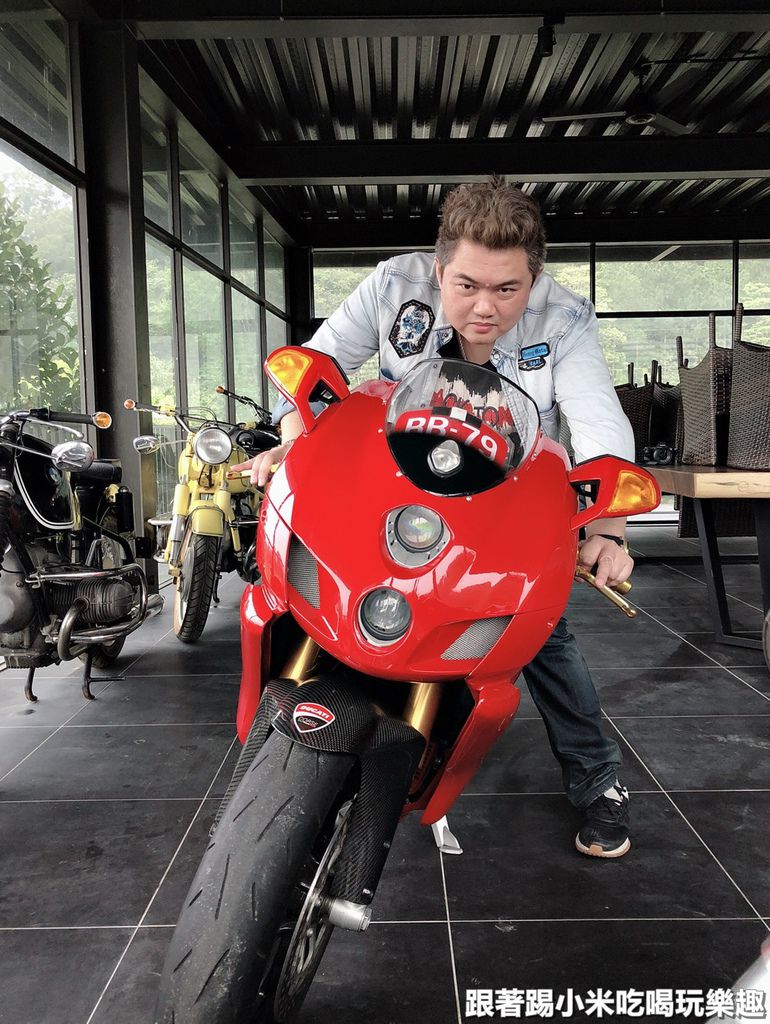 201946_190406_0013.jpg 201946_190406_0013.jpg