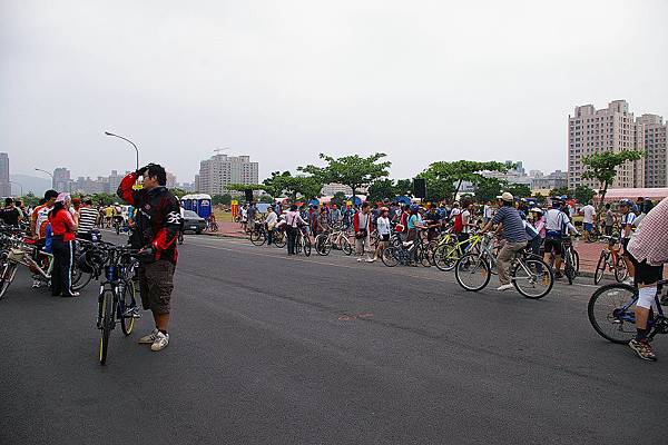 車隊集結