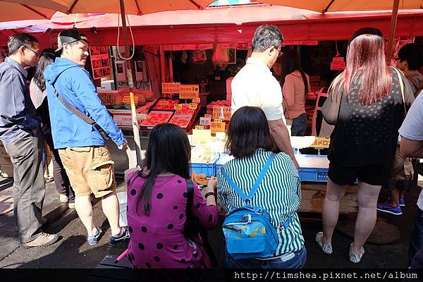 函館 朝市  賣哈密瓜攤