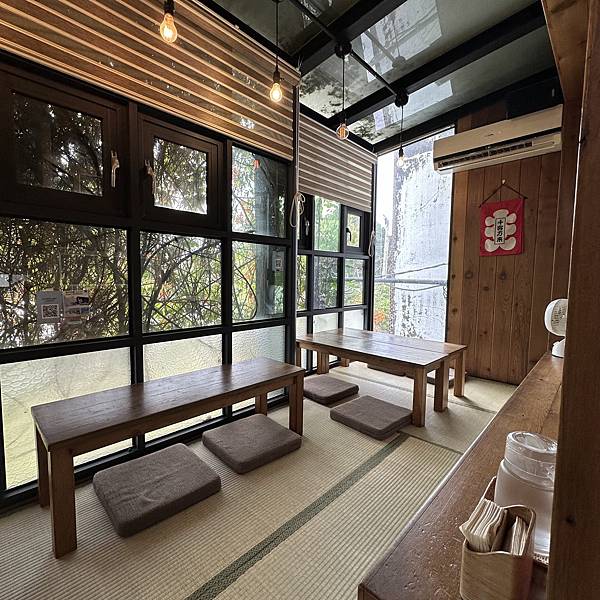 [食記] 台南北區是吉咖啡 轉運站旁小巷的老宅早