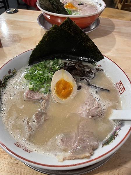 [食記] 台南麻豆 豚軒 湯頭濃郁的日式拉麵