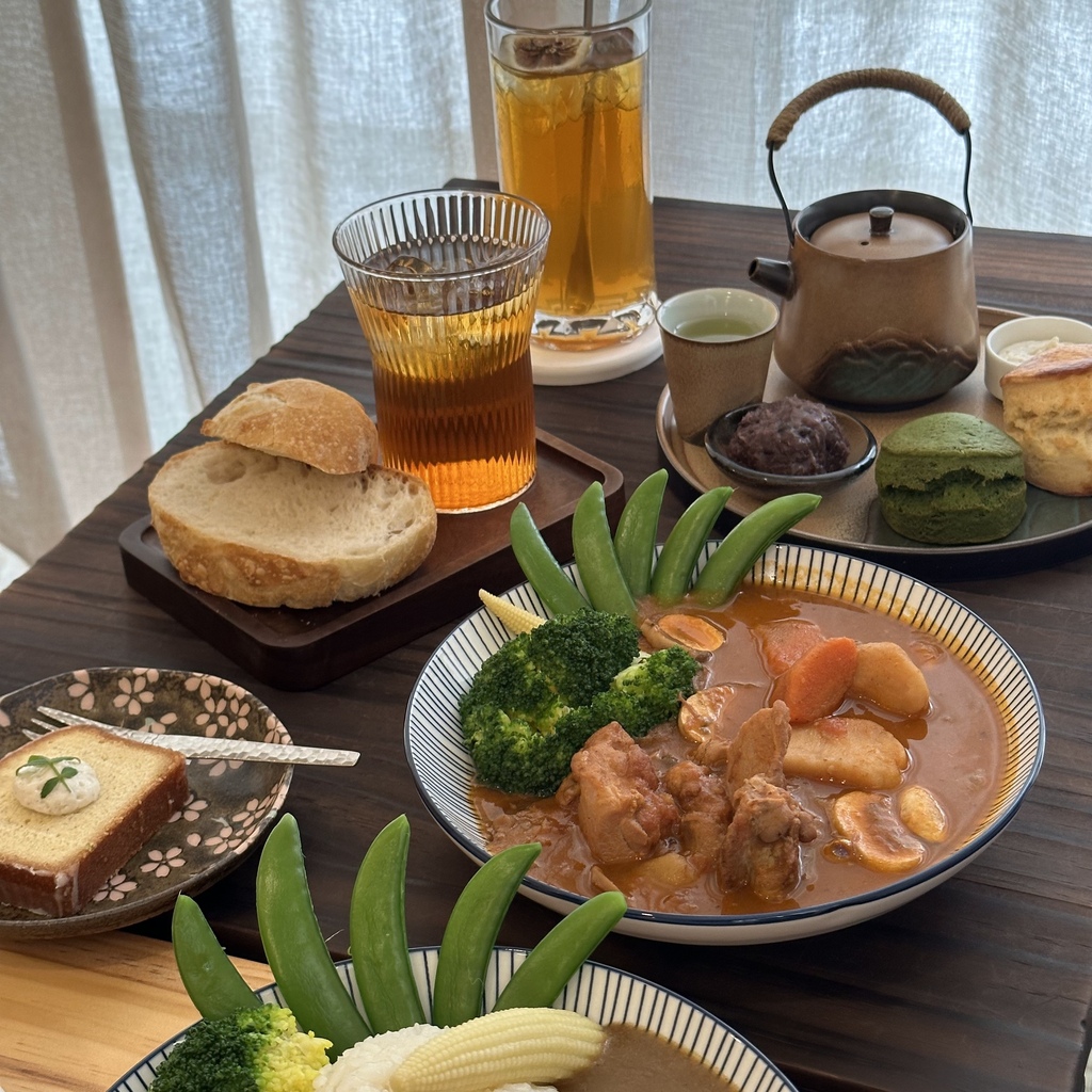 [食記] 台南北區海堂喫茶 司康｜鹹食正餐｜甜點
