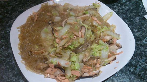 Chinese leaf and glass noodles 