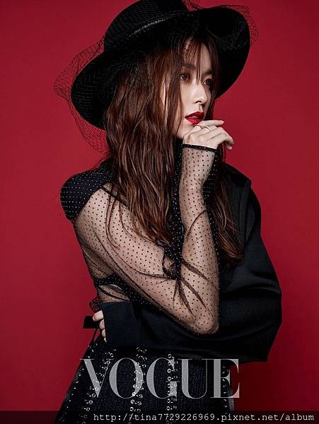 han-hyo-joo-vogue-taiwan-march-2017-6.jpg