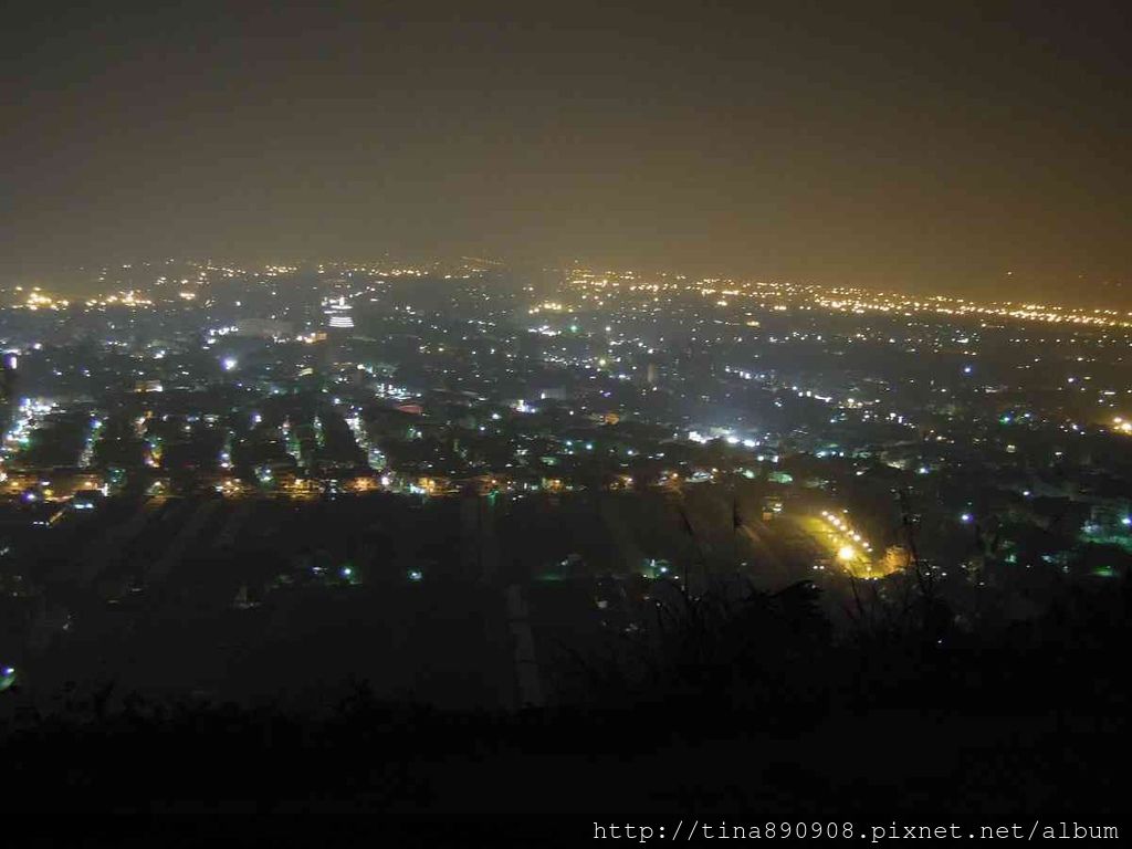 6-1040103-南投埔里-虎頭山夜景 (10).jpg