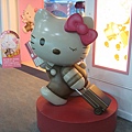 2009.03.27飛往東京IN桃園HELLO KITTY昇恆昌免稅店1.JPG