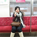 2009.03.29 092跟女性專用車合照2.JPG