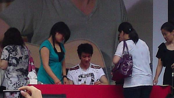 LEEHOM 178.JPG