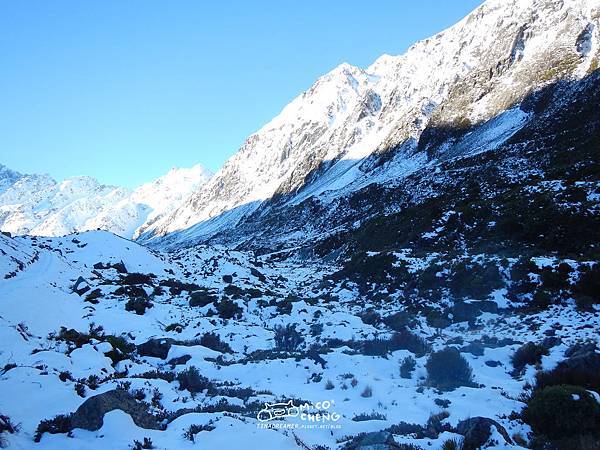 22 hooker valley- view.JPG