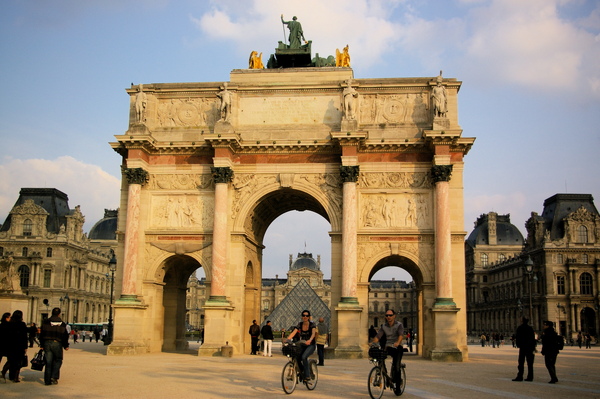 Louvre