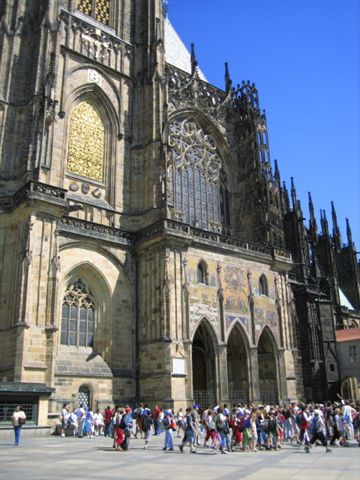 布拉格ST. Vitus城堡教堂