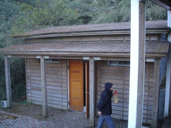 第一夜:鹿野小屋,登山口的休息站