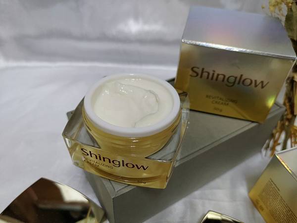 熟齡肌保養開箱，新一代奢華駐顏乳霜給肌膚逆時能量_SHING