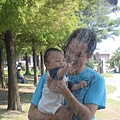 冬山河親水公園之恩恩有夠愛玩水