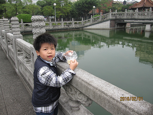 201002二二八公園 014.jpg