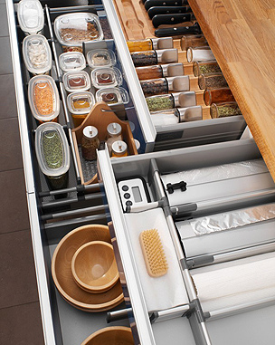 Organized-Kitchen-