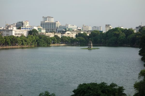 94_還劍湖和龜塔(河內有13個湖).JPG