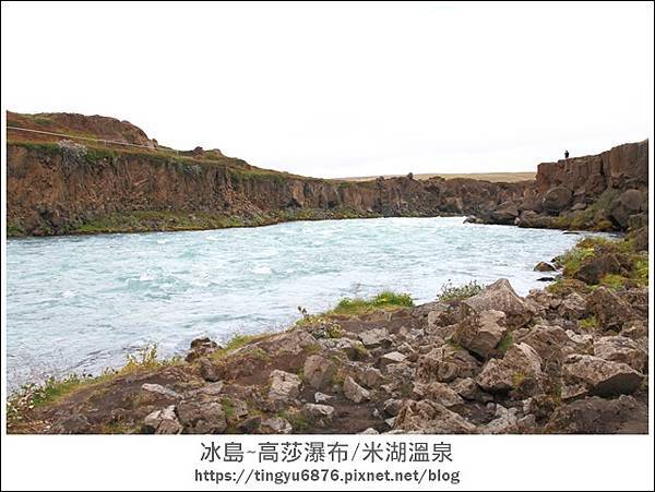 高莎瀑布82.JPG