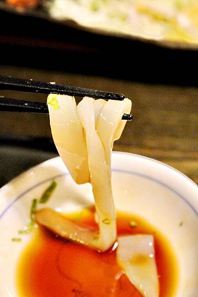 黃金傳說介紹必吃海鮮丼，福岡早餐必吃，九州自由行，福岡必吃，博多魚がし