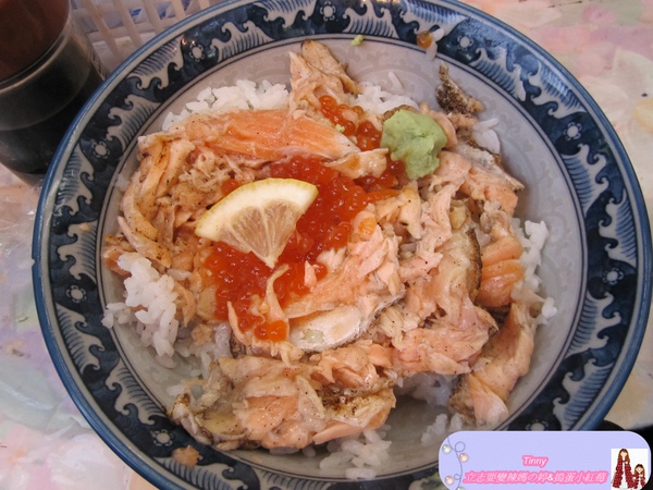 阿美橫丁的海鮮丼之一鮭魚親子丼.JPG