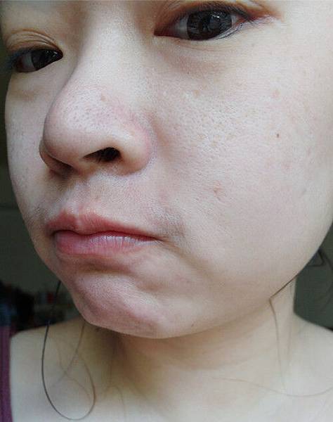 不过隔天睡醒,洗完脸就没有前一晚的苍白感了!