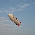 亞錦中菲大戰-"金不讓飛船"真的會飛!我到覺得比較像遙控熱氣球!