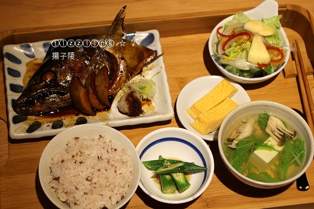 IMG_1745.JPG IMG_1745.JPG