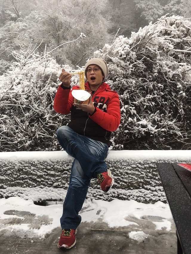 那一年宜蘭太平山下雪｜見晴懷古步道｜思源啞口，一起漫步在銀白