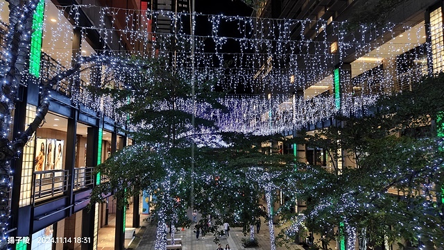 2024台北統一時代百貨｜愛‧Sharing聖誕樹🎄Purp