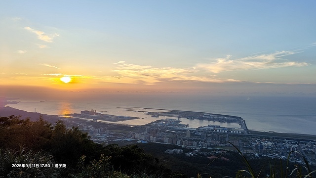 2025硬漢嶺登山記,楓櫃斗湖登山步道,日出與夕陽美景的完美 2025硬漢嶺登山記,楓櫃斗湖登山步道,日出與夕陽美景的完美