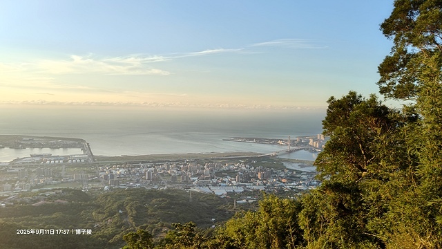 2025硬漢嶺登山記,楓櫃斗湖登山步道,日出與夕陽美景的完美 2025硬漢嶺登山記,楓櫃斗湖登山步道,日出與夕陽美景的完美