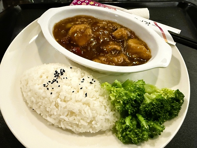 2025在地海味與文青風格的交會,二漁咖啡-鮮魚定食、中興文