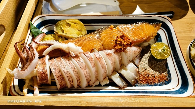 2025在地海味與文青風格的交會,二漁咖啡-鮮魚定食、中興文