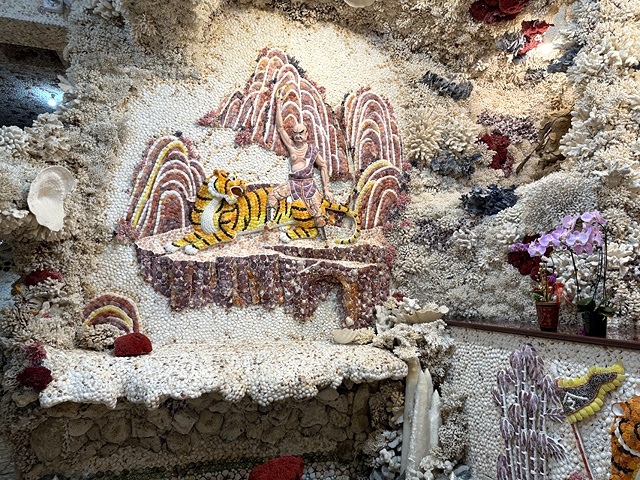 2025從粉紅花海走進海底龍宮,我的淡水奎柔山路(北8)美人