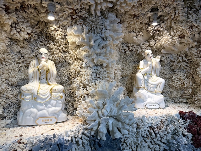 2025從粉紅花海走進海底龍宮,我的淡水奎柔山路(北8)美人