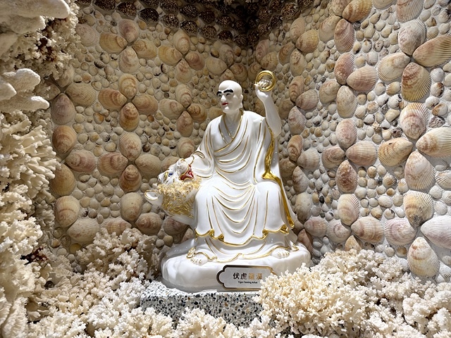 2025從粉紅花海走進海底龍宮,我的淡水奎柔山路(北8)美人