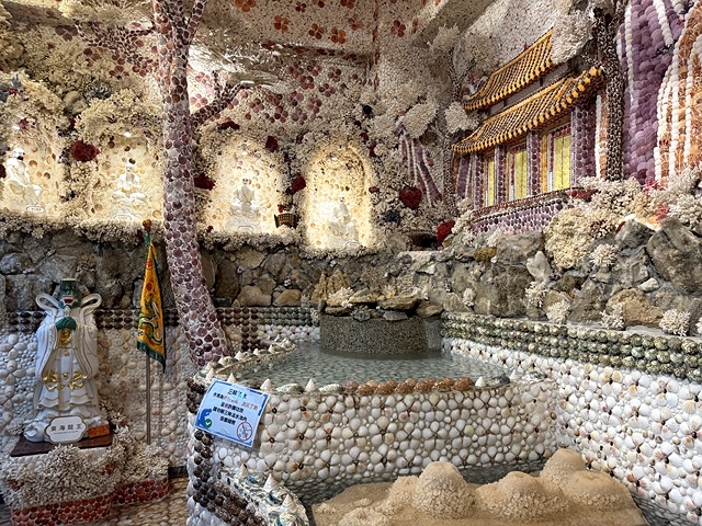 2025從粉紅花海走進海底龍宮,我的淡水奎柔山路(北8)美人