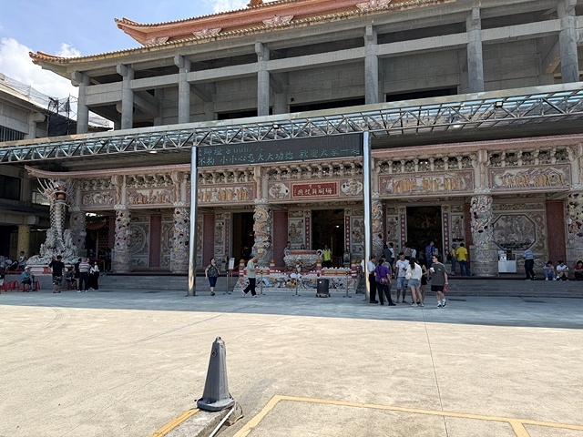 2025從粉紅花海走進海底龍宮,我的淡水奎柔山路(北8)美人