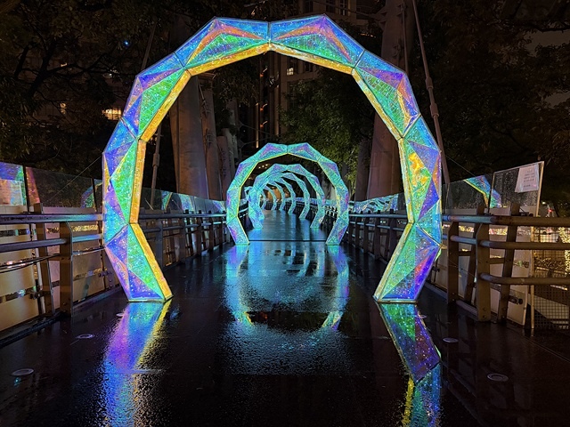 2025新北耶誕城夢幻開城🎄,一起走進馬戲嘉年華的奇幻世界, 2025新北耶誕城夢幻開城🎄,一起走進馬戲嘉年華的奇幻世界,