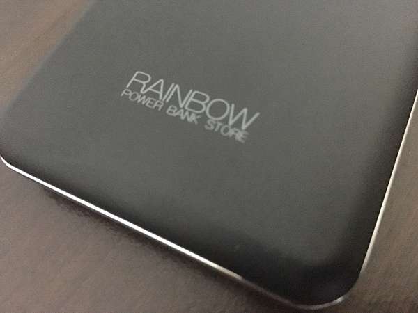 Oh My God輕薄超快速 Rainbow快充行動電源 簡單開箱 薄霧qc3 0 12000mah Takei 哭喇塞 痞客邦