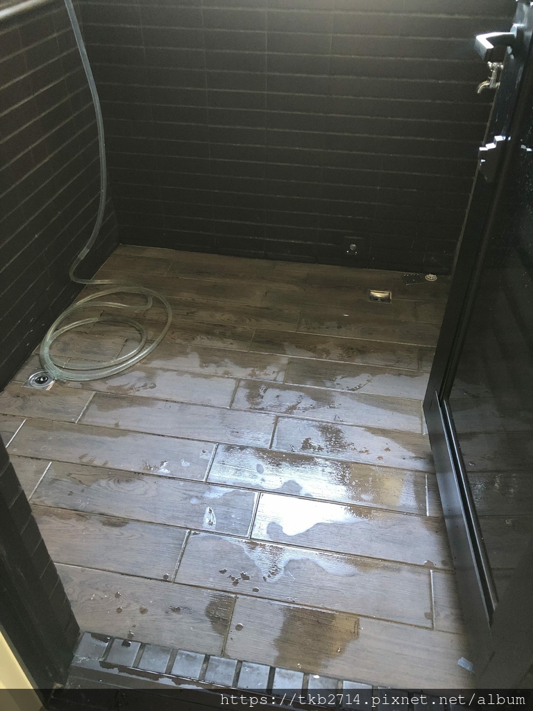 020陽台排水系統3.jpg 020陽台排水系統3.jpg