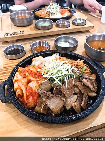 IMG_4880.JPG IMG_4880.JPG