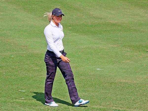 最後壓軸的是今年的冠軍~~Suzann Pettersen.jpg