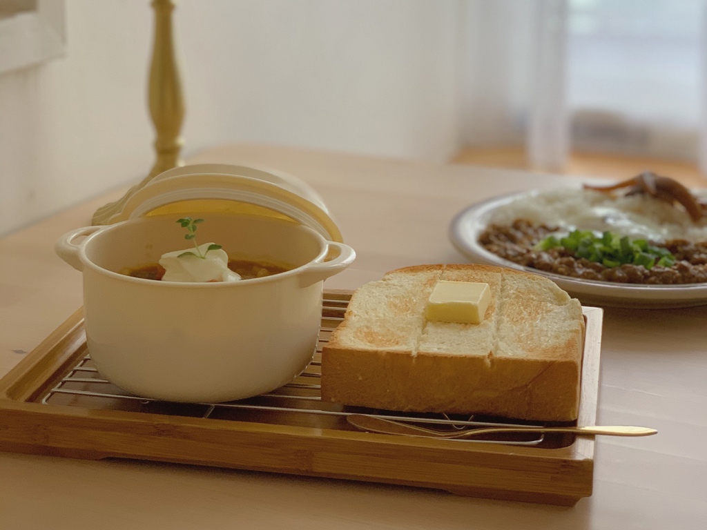 Fw: [食記] 台北中山區January Couple清新韓系咖啡廳