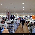 Shops - Uniqlo 1