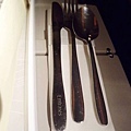  2223h (1823h) SAM_2644 Metal Utensils