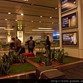 0353h (2353h) SAM_2653 Baggage Reclaim Area