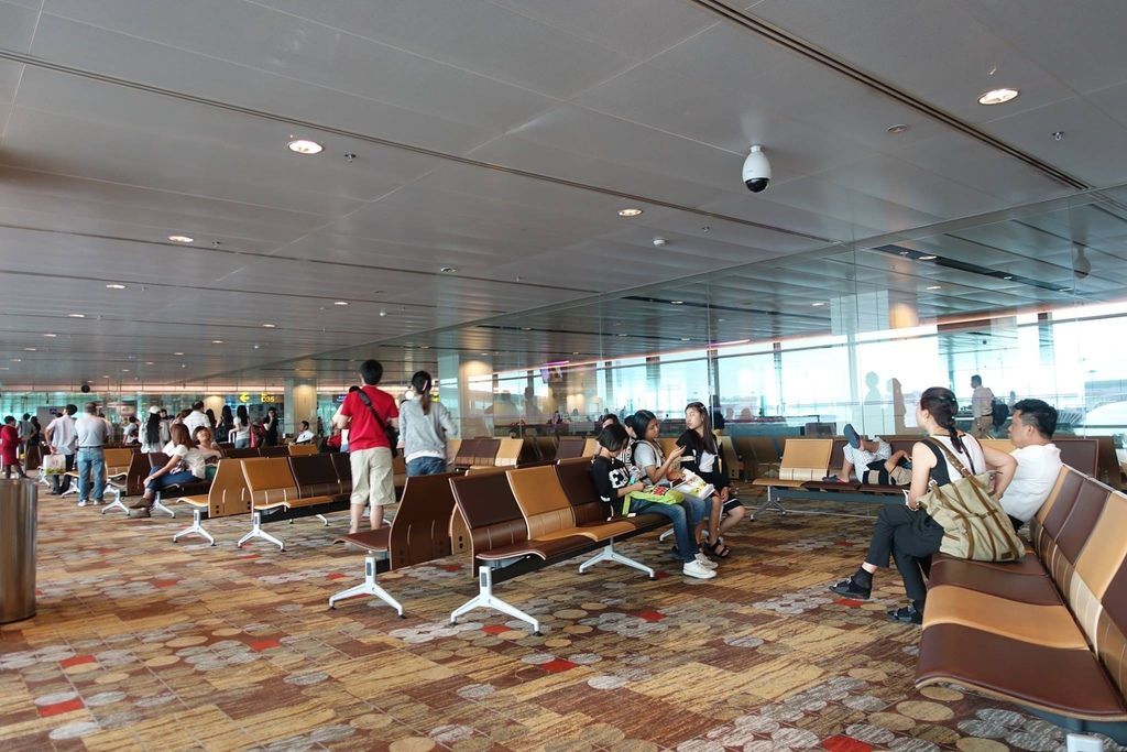 1334 DSC06837 Boarding Lounge (STD 1330)